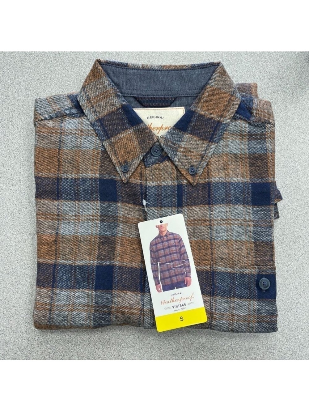 NEW WITH TAGS-Weatherproof Vintage Men's Lightweight Plaid Flannel Shirt Medium